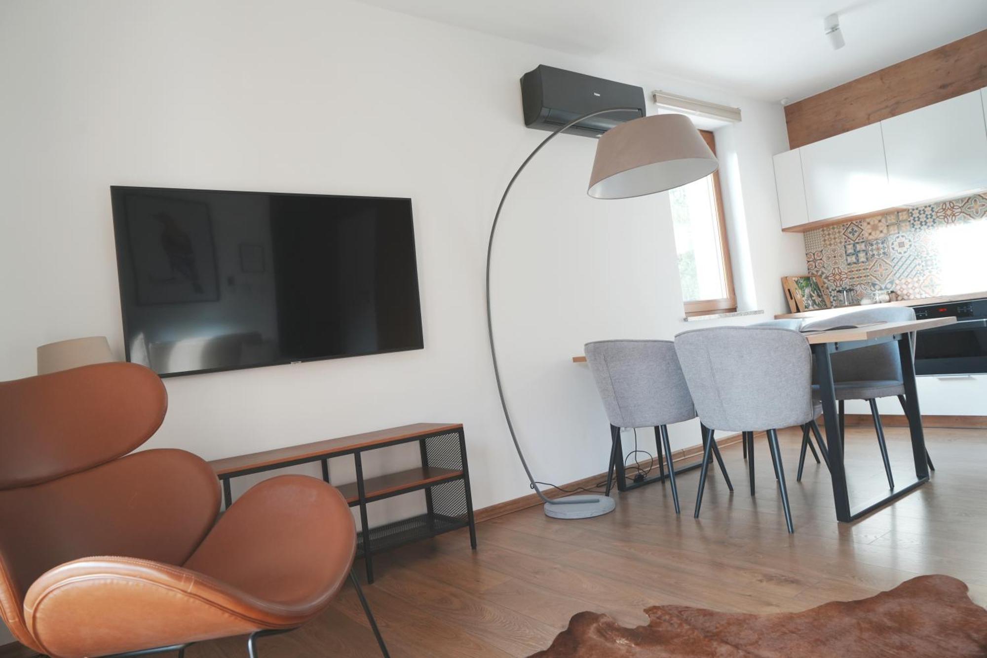 Villa Monica Apartamenty Щирк Экстерьер фото
